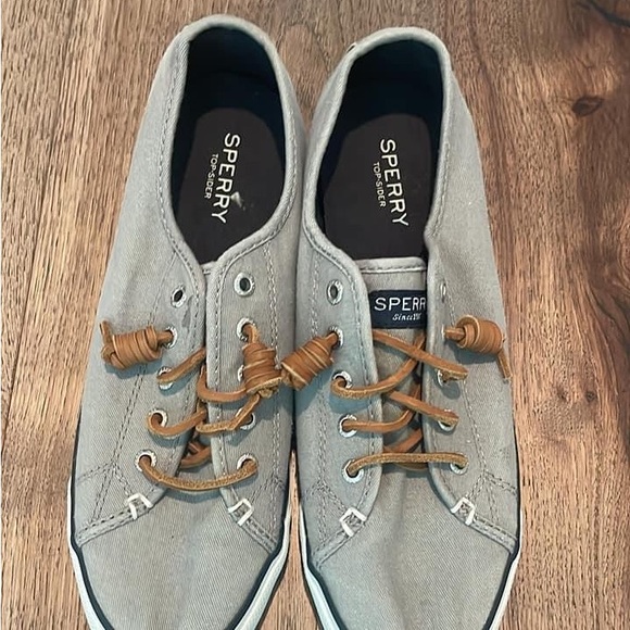 Sperry Shoes - Picture 1 of 1